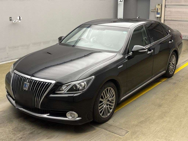 TOYOTA CROWN 2015