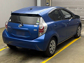 TOYOTA AQUA 2014