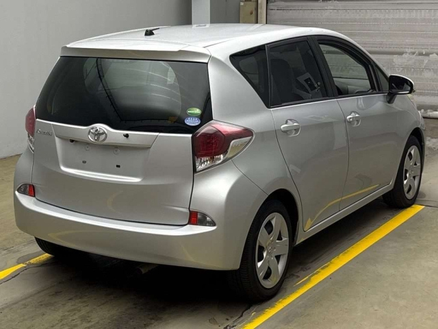 TOYOTA RACTIS 2016