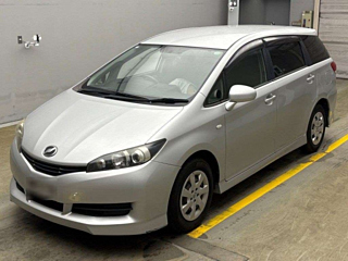 TOYOTA WISH 2010