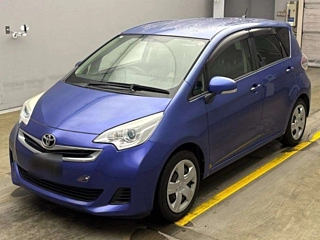 TOYOTA RACTIS 2014