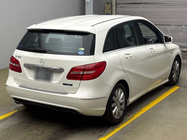 MERCEDES BENZ B CLASS 2012