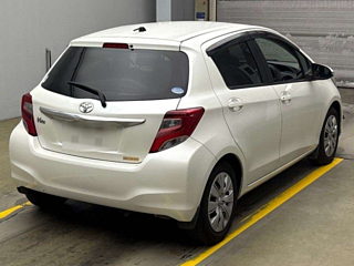TOYOTA VITZ 2014