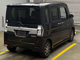 DAIHATSU TANTO 2017