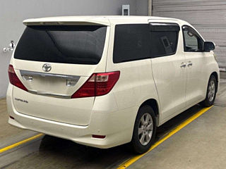 TOYOTA ALPHARD 2011