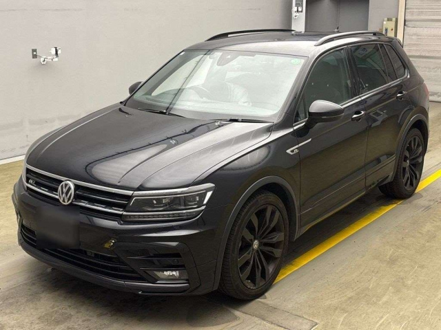 VOLKSWAGEN TIGUAN 2020