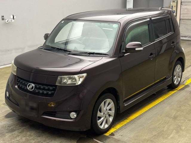 TOYOTA BB 2009