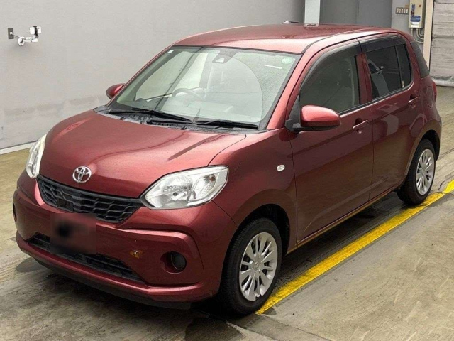 TOYOTA PASSO 2016