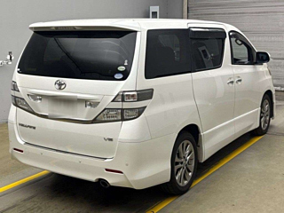 TOYOTA VELLFIRE 2011