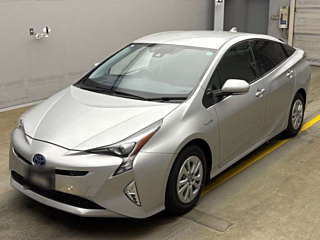TOYOTA PRIUS 2016