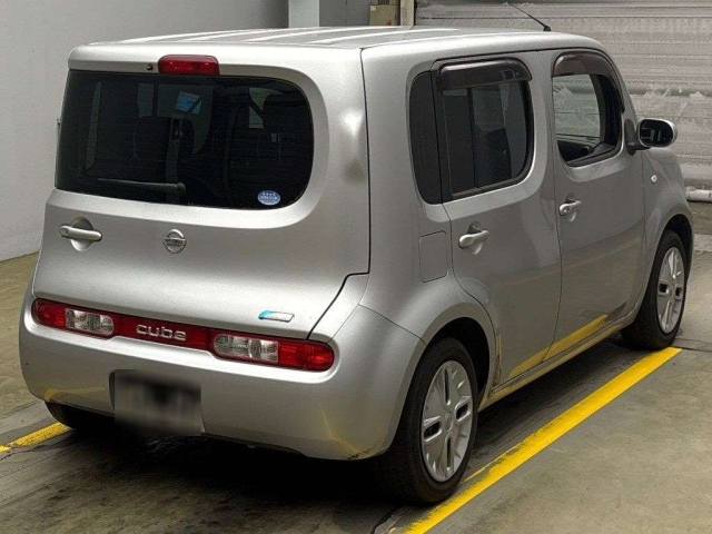 NISSAN CUBE 2012