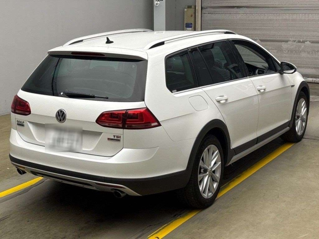 VOLKSWAGEN GOLF ALLTRACK 2016