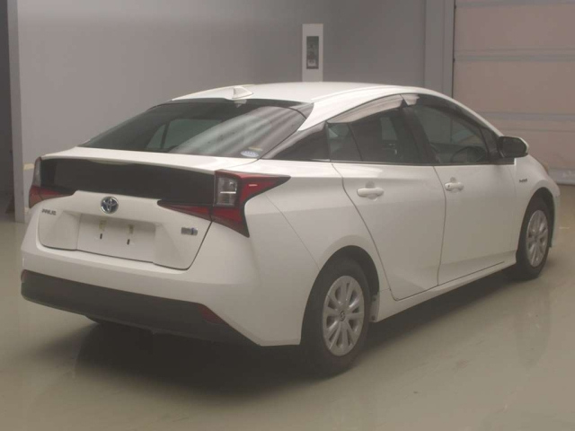 TOYOTA PRIUS 2020