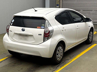 TOYOTA AQUA 2014