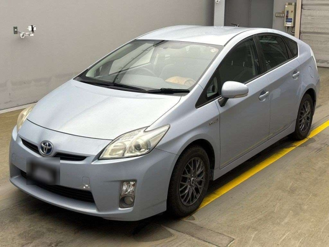 TOYOTA PRIUS 2010