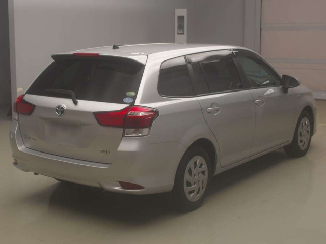 TOYOTA COROLLA FIELDER 2018