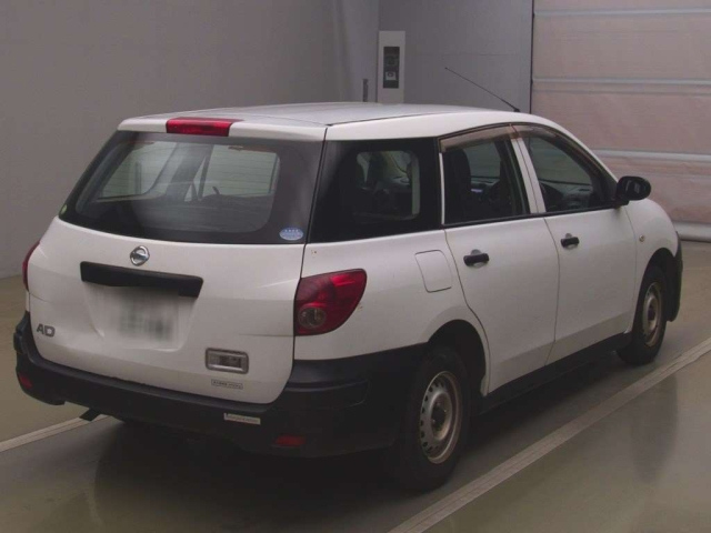 NISSAN AD 2015