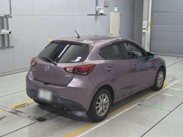 MAZDA DEMIO 2015