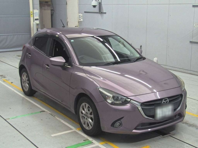 MAZDA DEMIO 2015