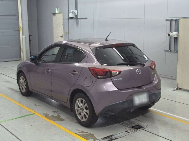MAZDA DEMIO 2015