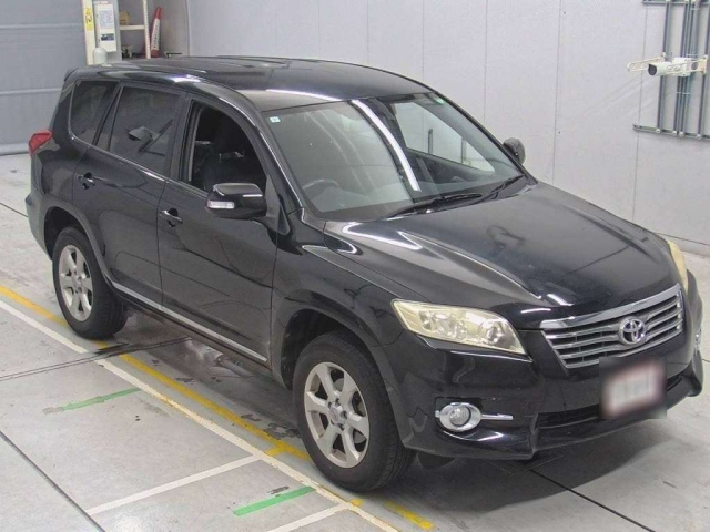 TOYOTA VANGUARD 2013