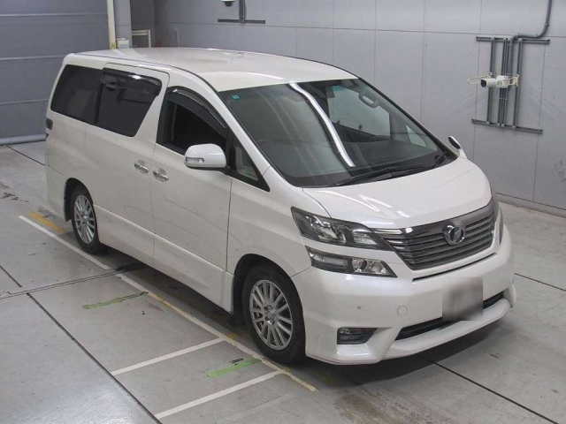 TOYOTA VELLFIRE 2008
