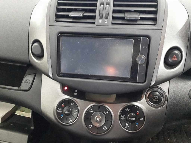 TOYOTA VANGUARD 2013