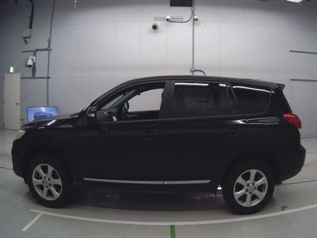 TOYOTA VANGUARD 2013