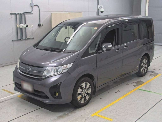 HONDA STEP WAGON 2017
