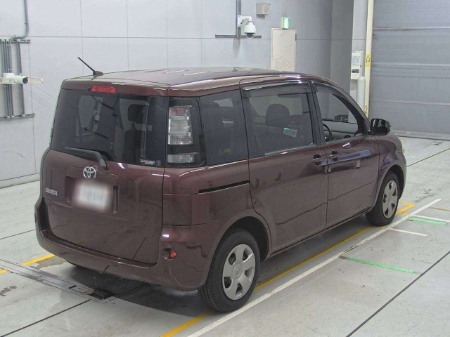 TOYOTA SIENTA 2012