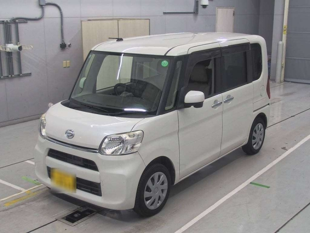 DAIHATSU TANTO 2013