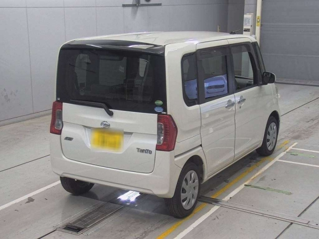 DAIHATSU TANTO 2013