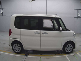 DAIHATSU TANTO 2013