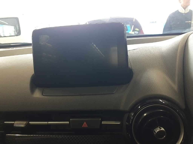 MAZDA DEMIO 2018