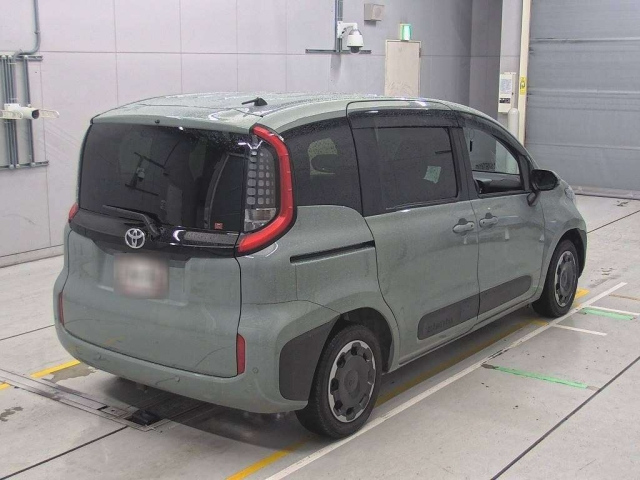 TOYOTA SIENTA 2024