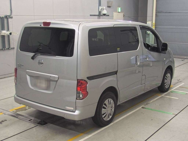 NISSAN NV200 2020