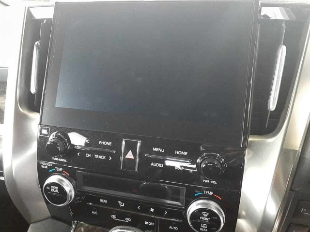 TOYOTA VELLFIRE 2022