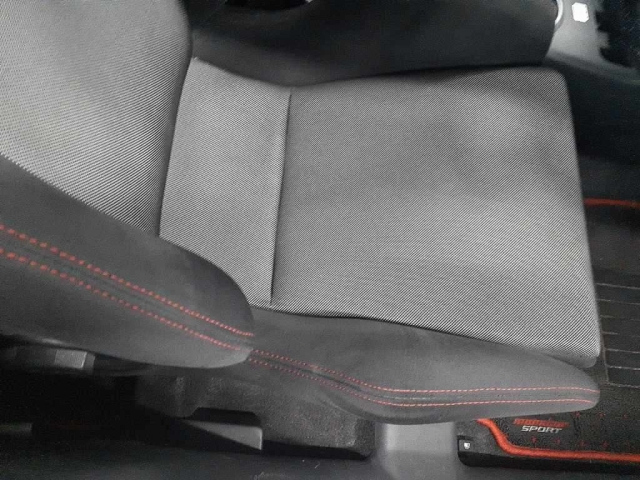 SUZUKI SWIFT 2010