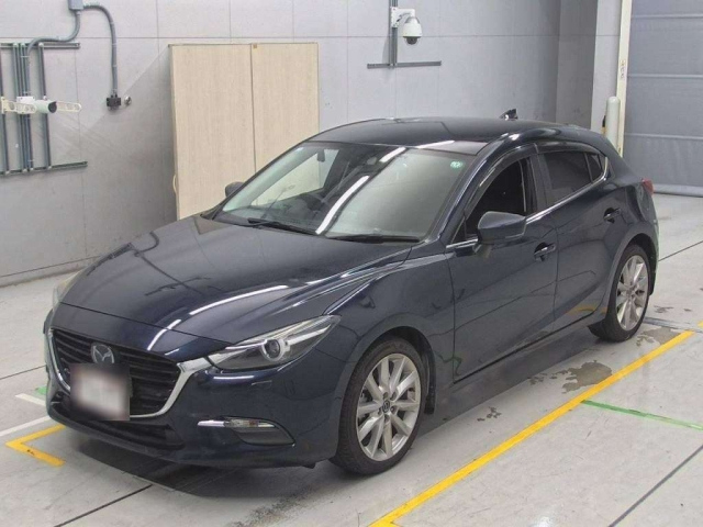 MAZDA AXELA 2016