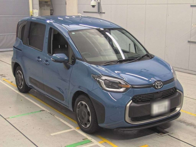 TOYOTA SIENTA 2025