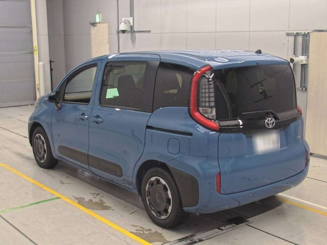 TOYOTA SIENTA 2025