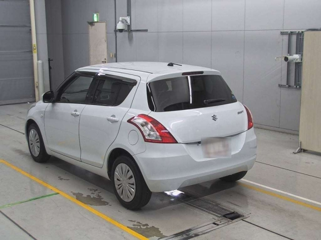 SUZUKI SWIFT 2014