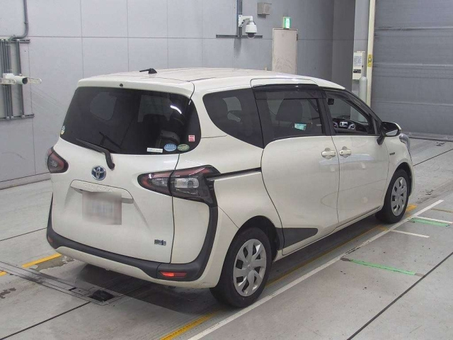 TOYOTA SIENTA 2017