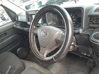 DAIHATSU HIJET VAN 2019