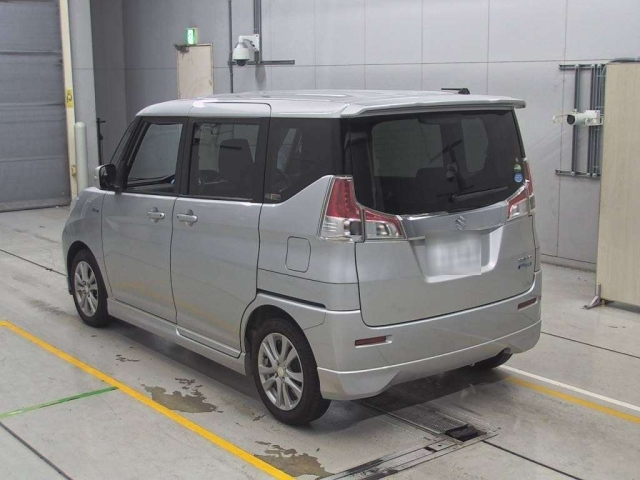 SUZUKI SOLIO 2015