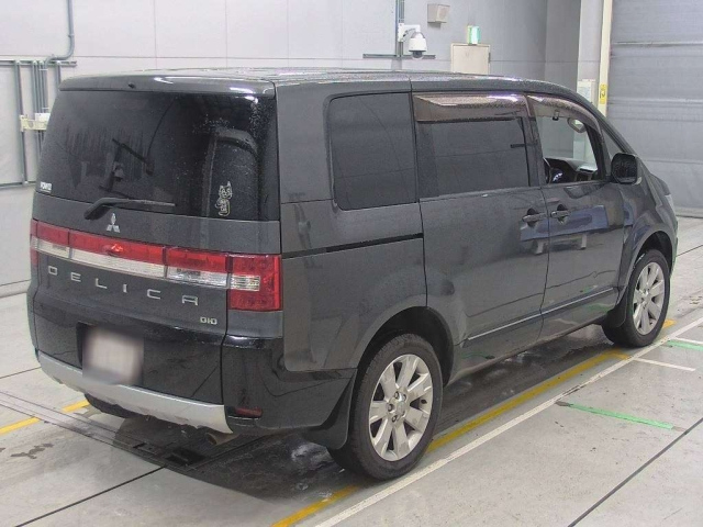 MITSUBISHI DELICA D5 2015