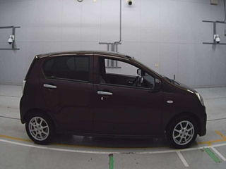 DAIHATSU MIRA E S 2014