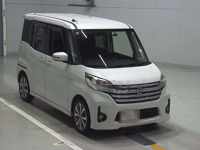 NISSAN DAYZ ROOX 2014
