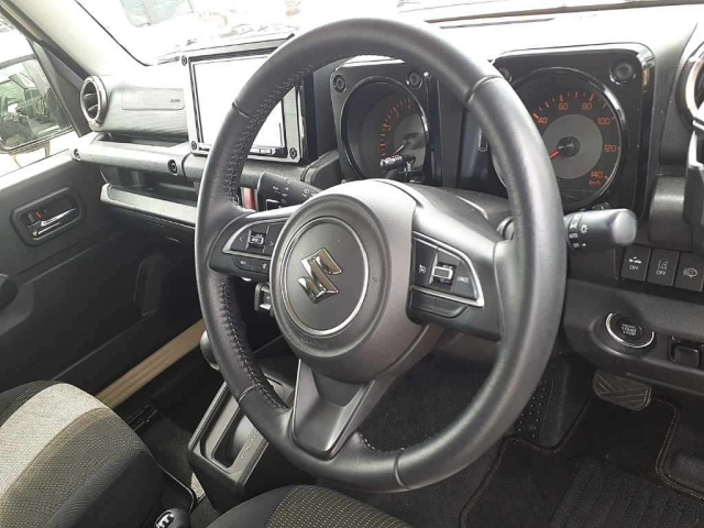 SUZUKI JIMNY 2021