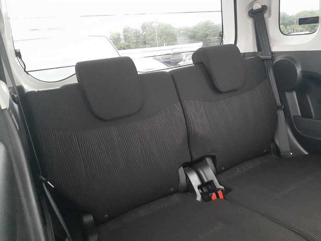 NISSAN DAYZ ROOX 2014